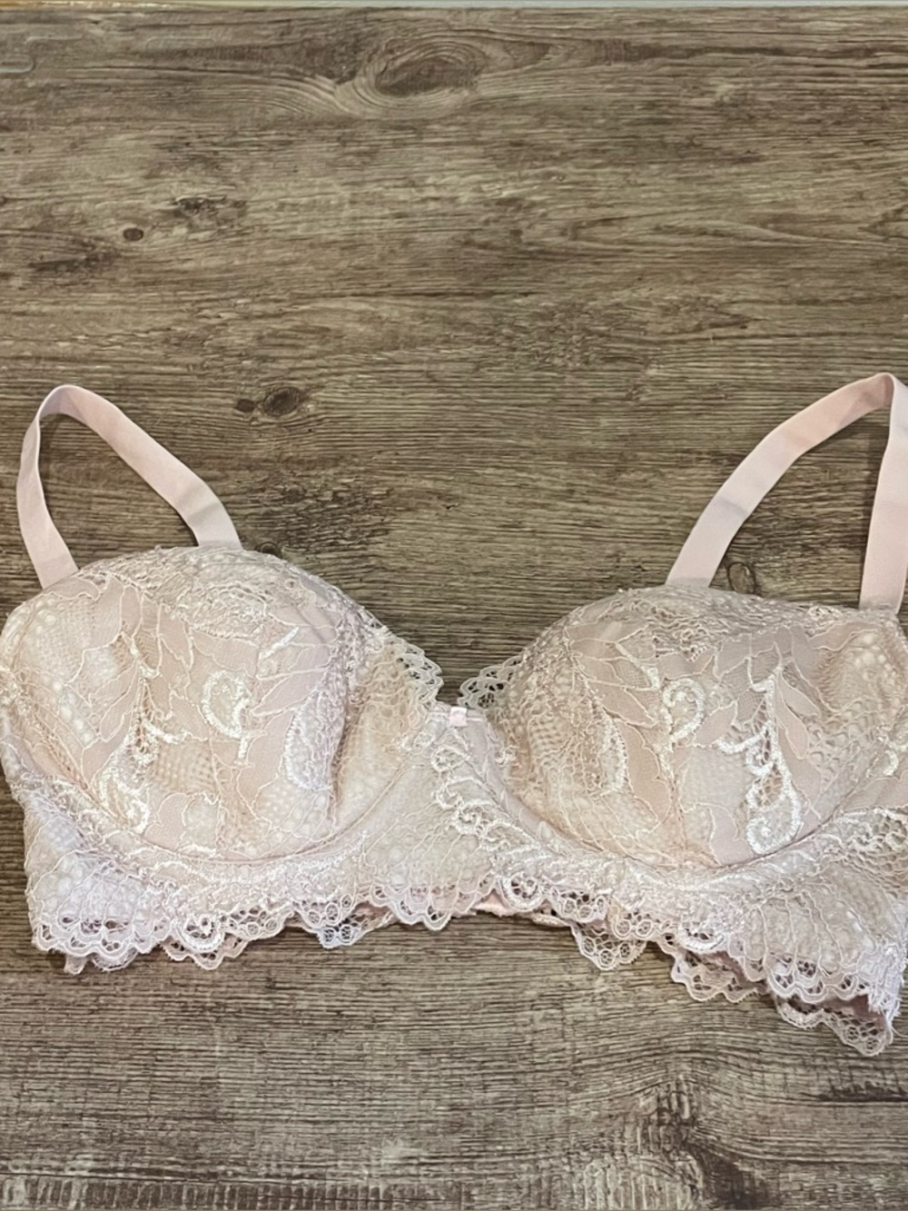 Bradelis New York Light Pink Lace Bra Size 32E